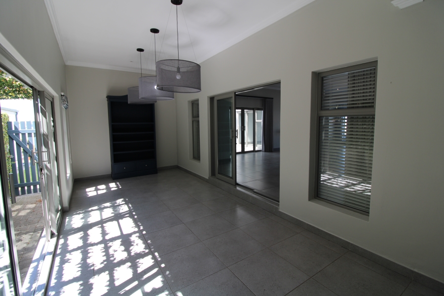 3 Bedroom Property for Sale in Blue Mountain Village Western Cape
